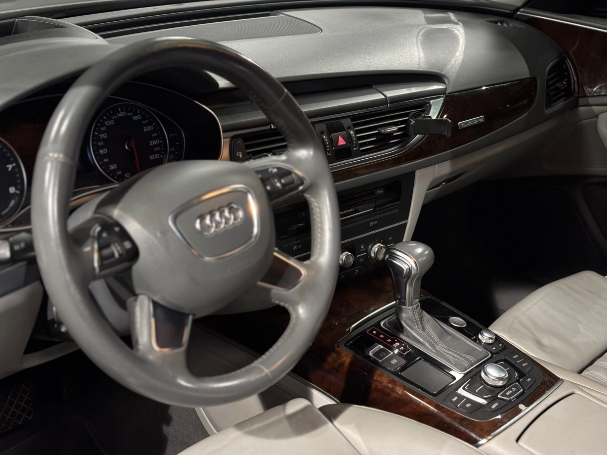 Audi A6 - photo 13