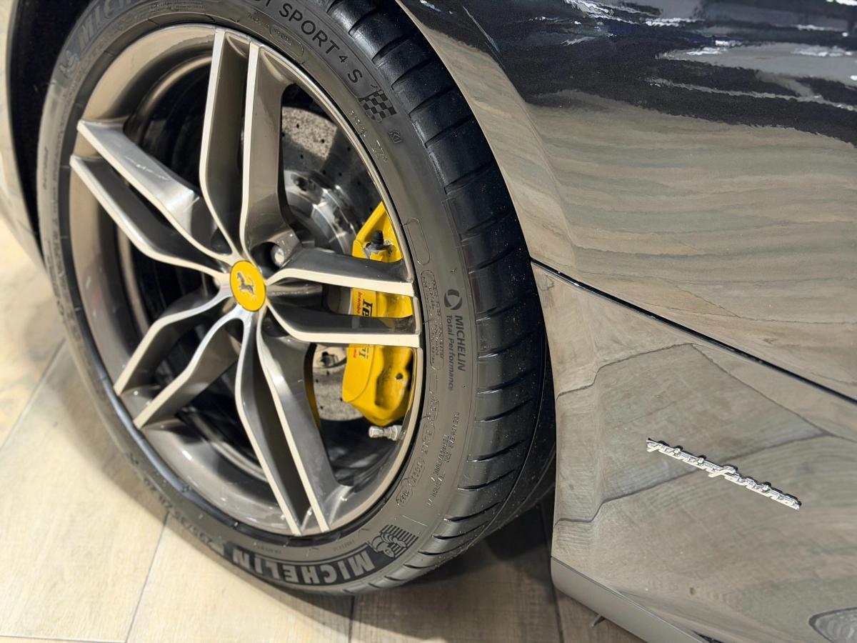 Ferrari Ff 6.3 660 4WD BVA