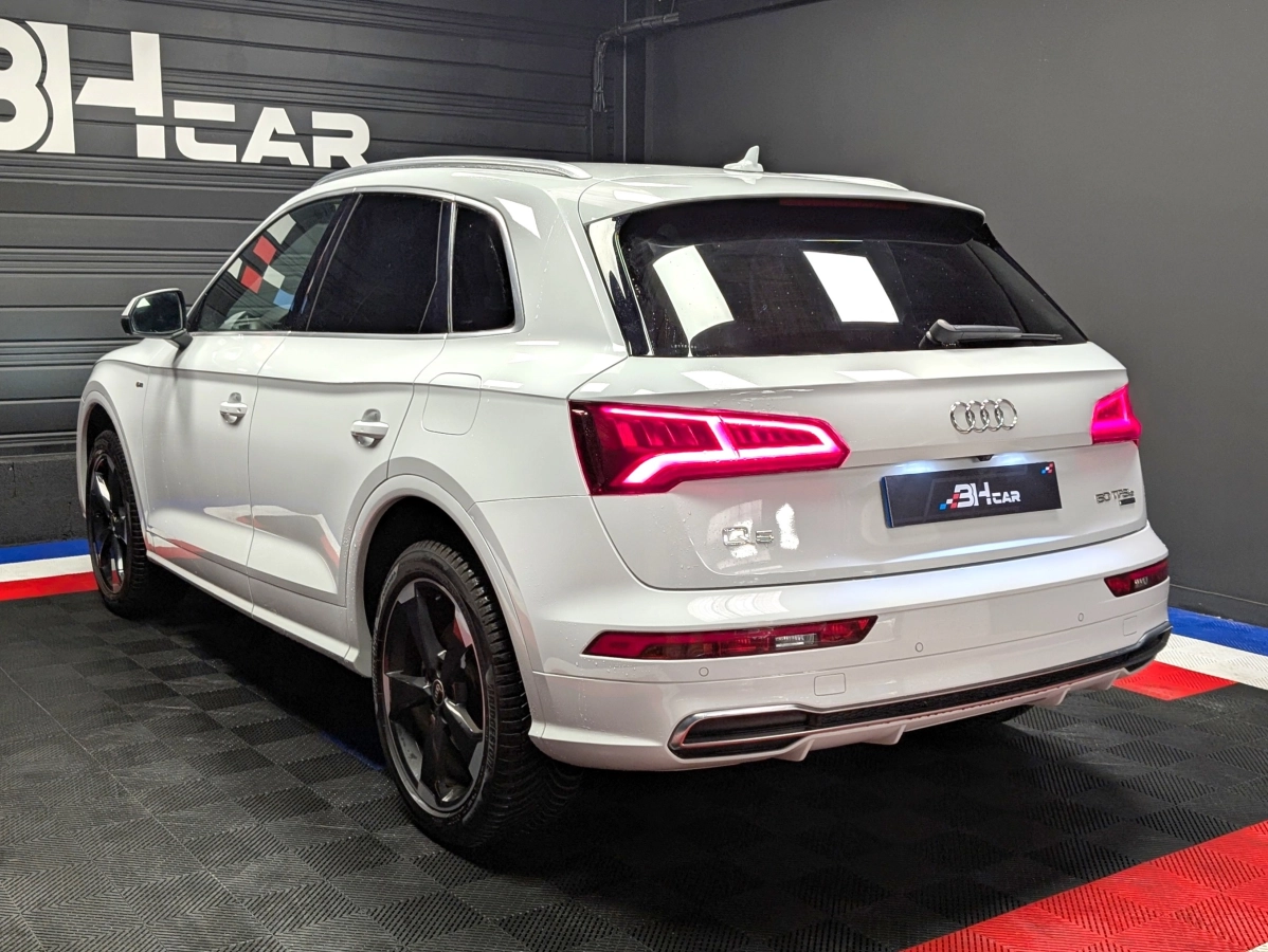 Audi Q5 - photo 6