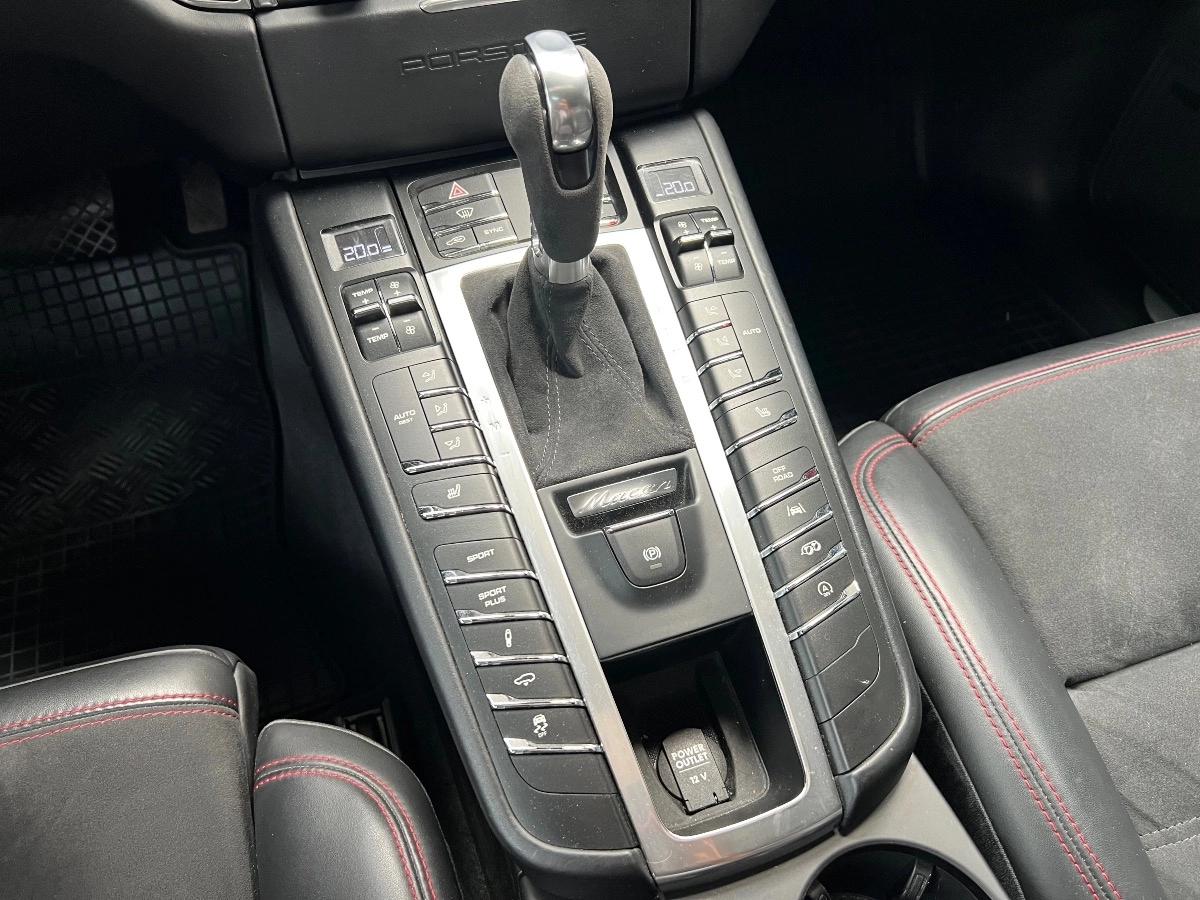 Porsche Macan GTS 3.0 V6 361 PDK7 /BOSE/CHRONO/TOIT PANO/