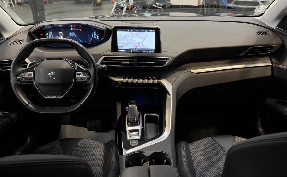 PEUGEOT 3008 (II) 1.2  EAT8 S&S 130CH - 1ERE MAIN - ENTRETIENS CONSTRUCTEUR