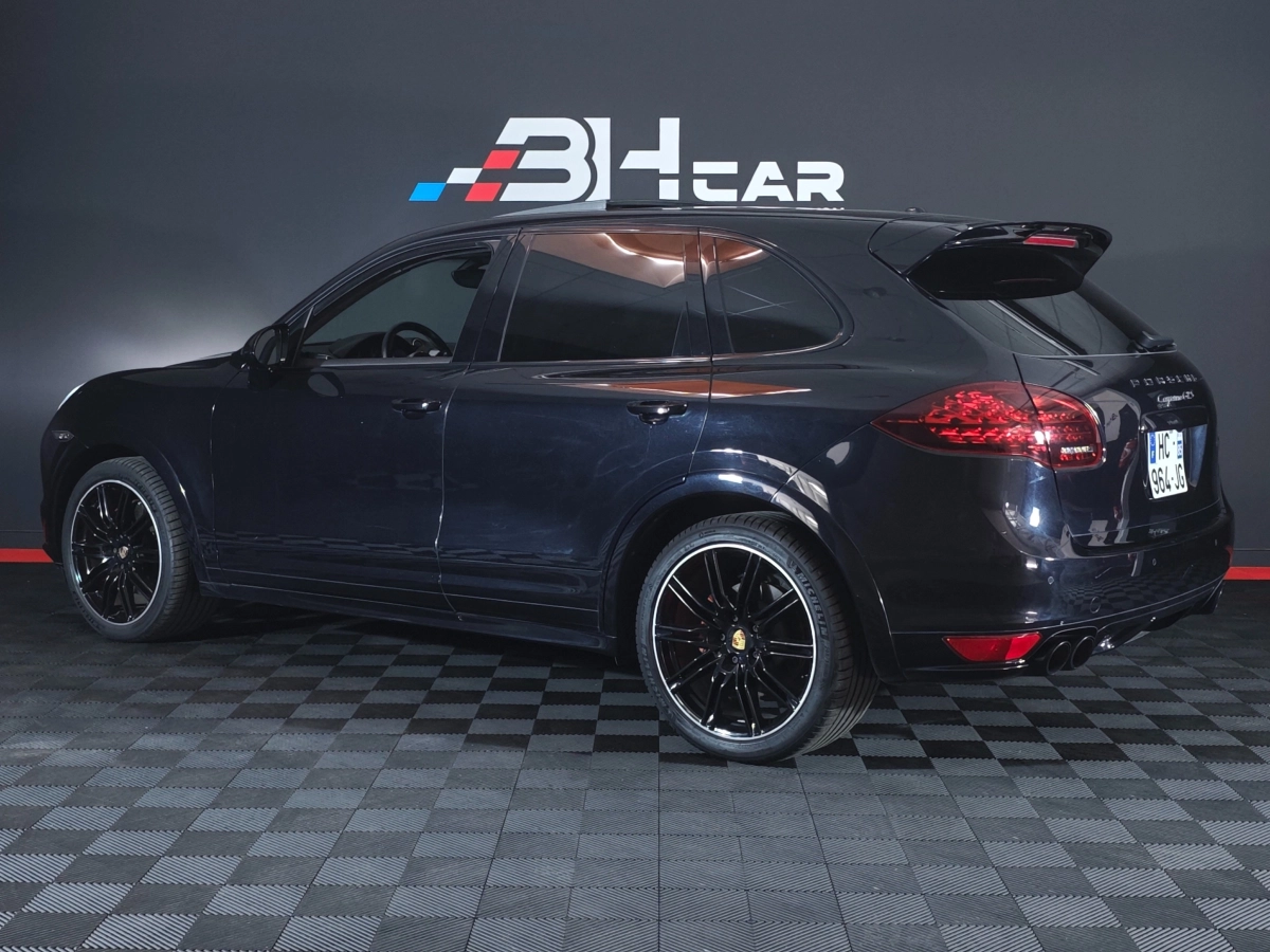 Porsche Cayenne - photo 3