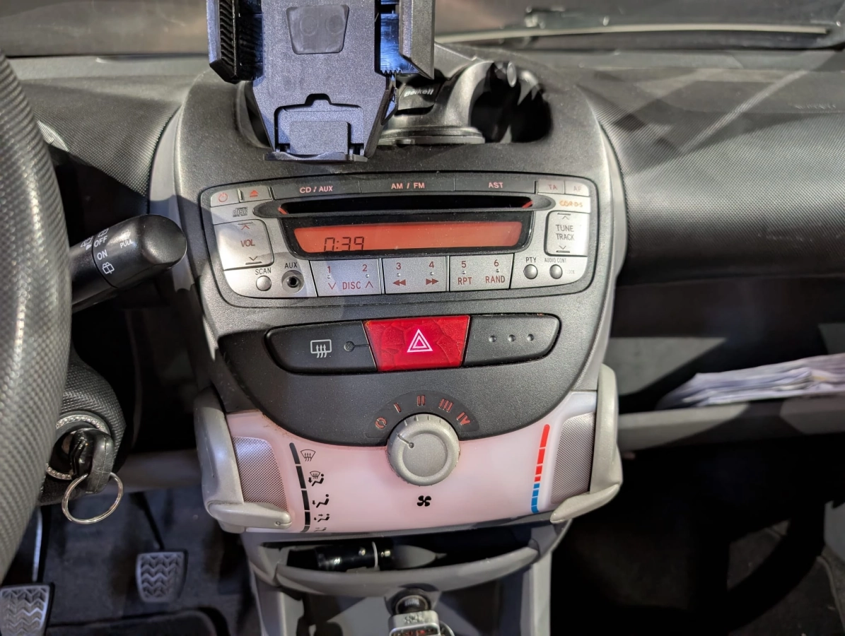 Citroen C1 - photo 16