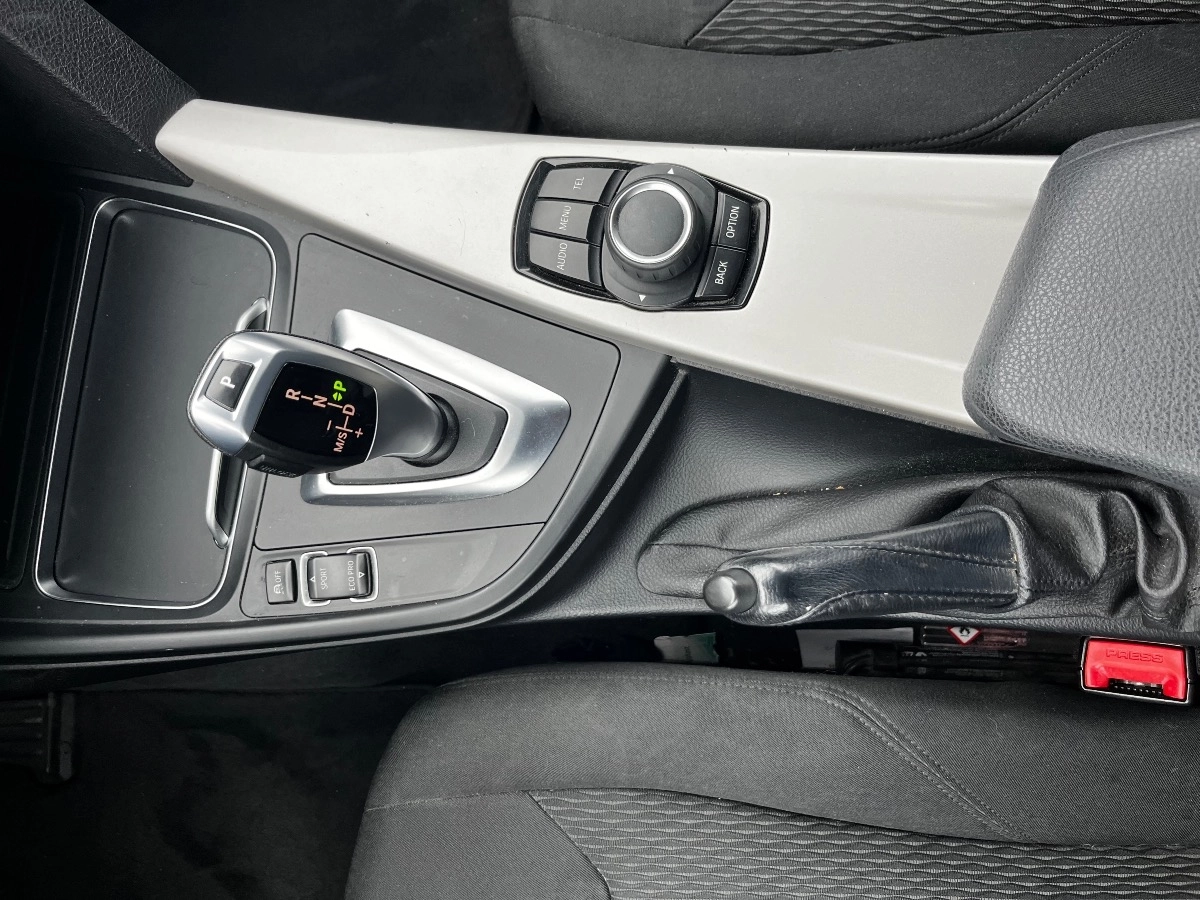 Bmw Serie 3 - photo 15