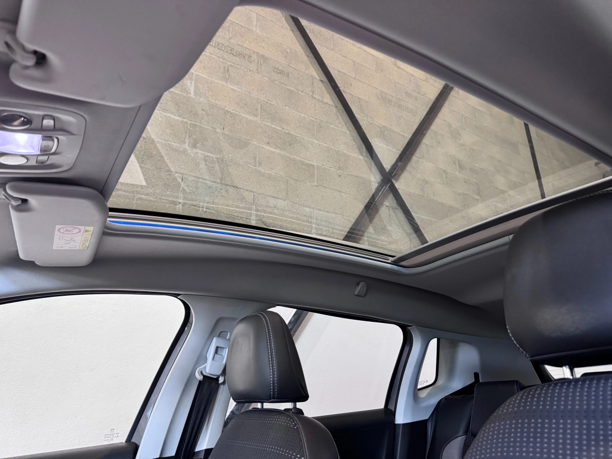 Peugeot 2008 - photo 11