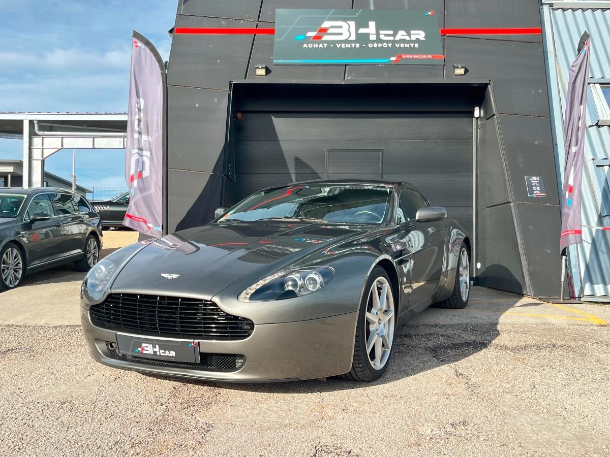 Image: Aston Martin V8 Vantage 4.3 380 BVM - Bon historique - Embrayage fait -  Vidange de boîte faite