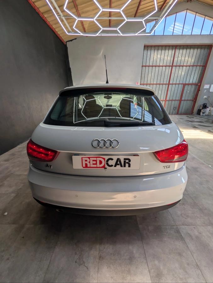 Audi A1 SPORTBACK 1.6 TDI 115 BUSINESS LINE
