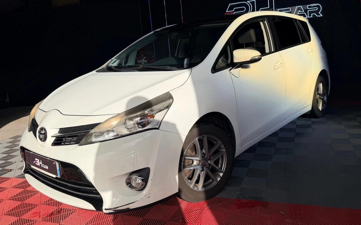 Image: Toyota Verso 1.6 D4D 110 SKYVIEW