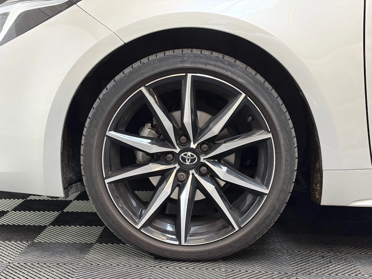 Toyota Corolla - photo 15