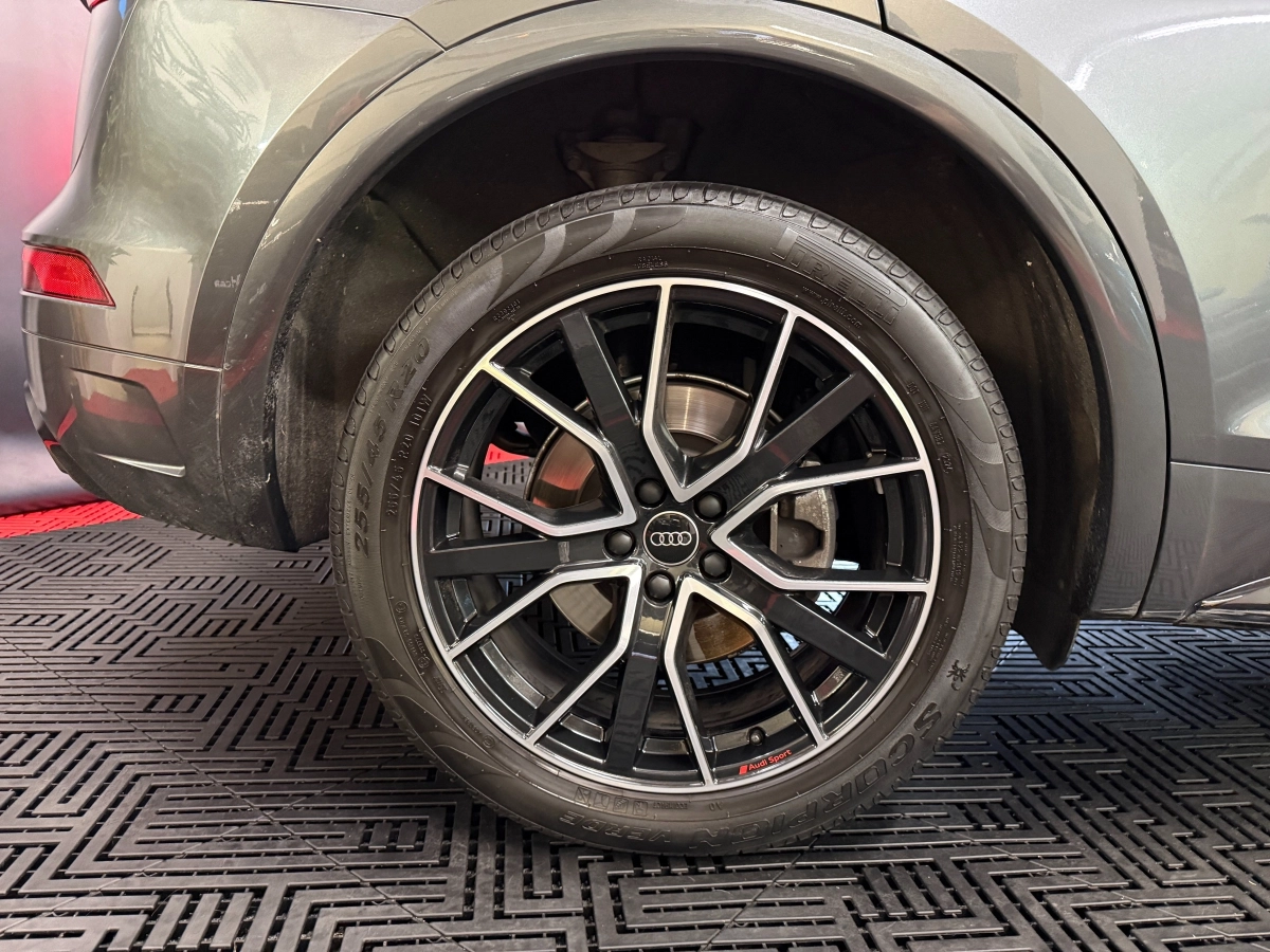 Audi Q5 - photo 41