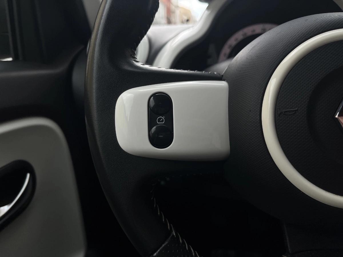 Renault Twingo 1.0 SCE 70 INTENS