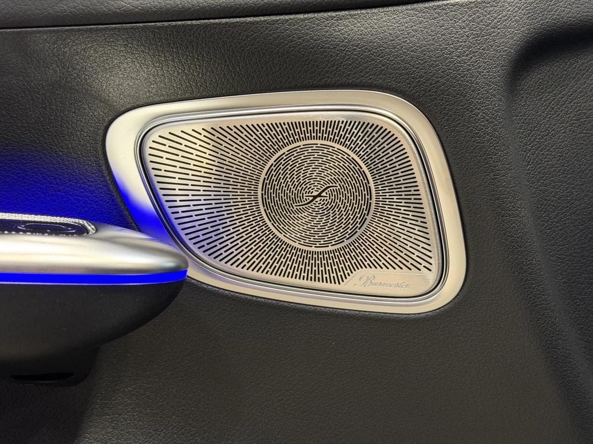 MERCEDES GLC 300 E 4MATIC AMG LINE