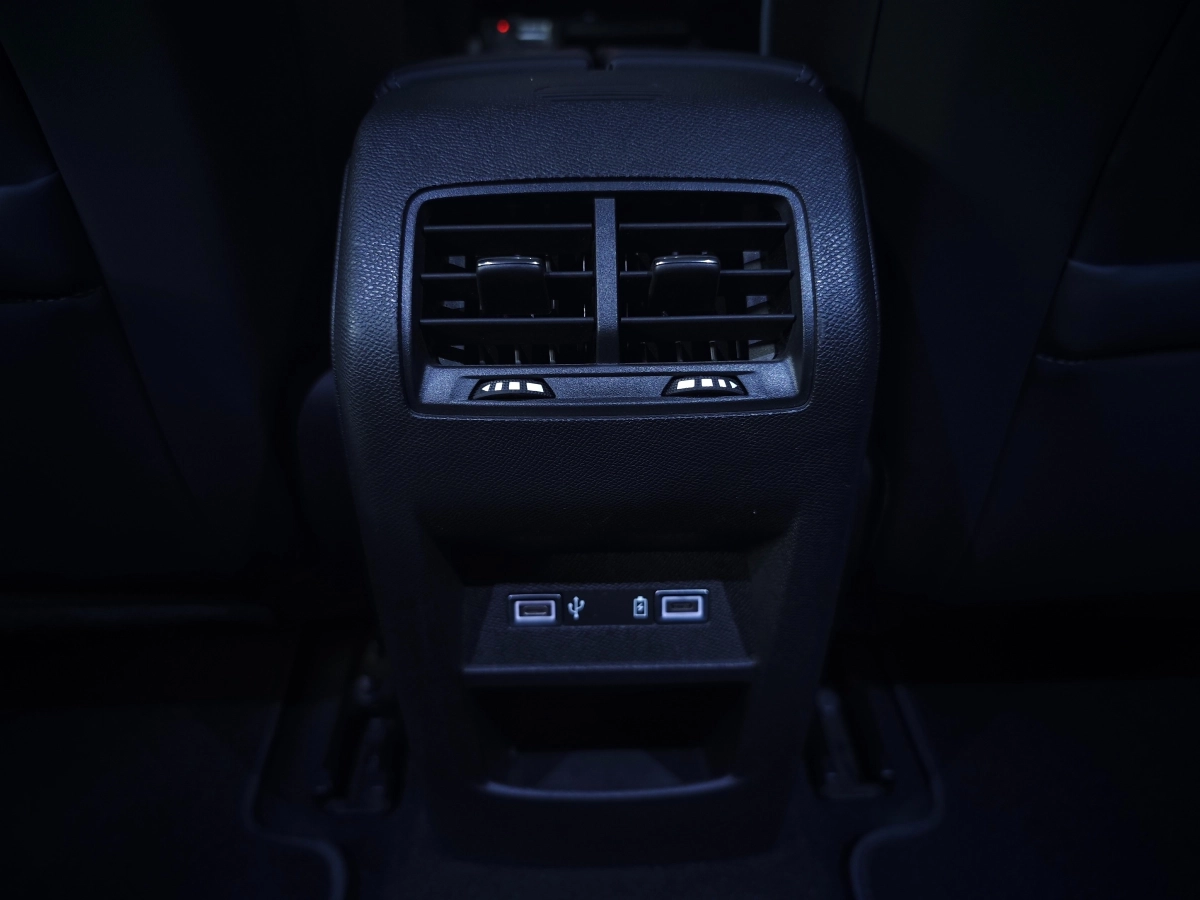 Peugeot 308 - photo 20