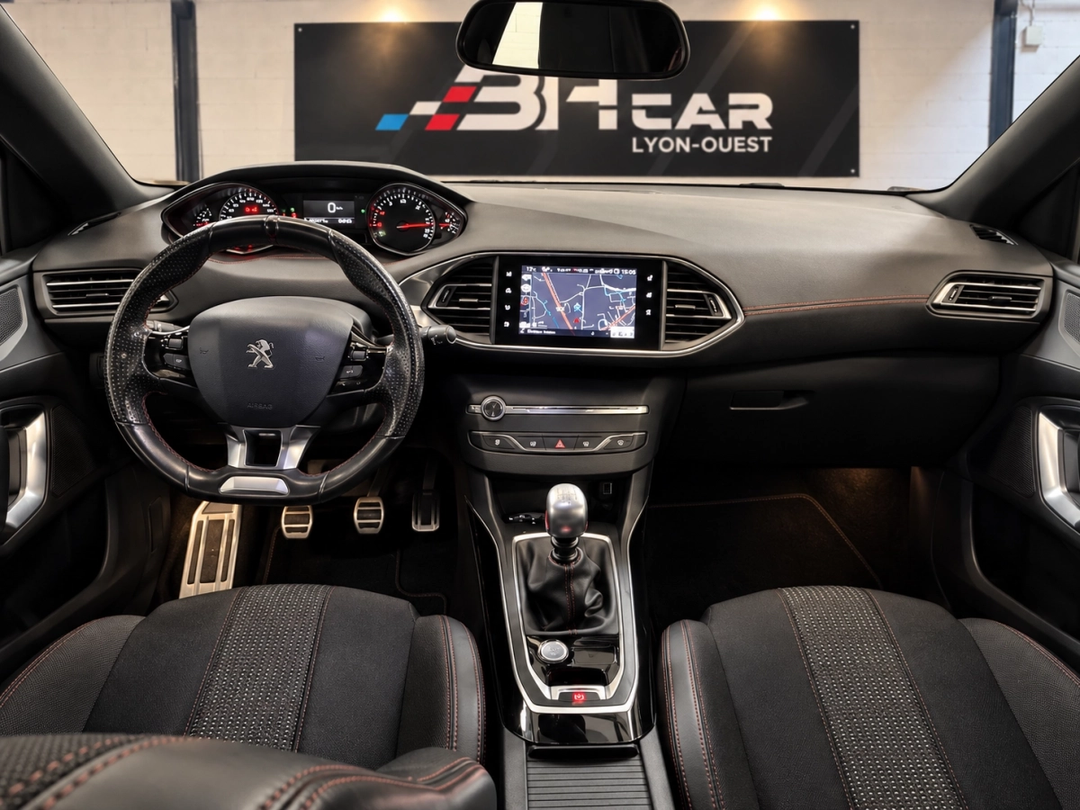 Peugeot 308 - photo 9