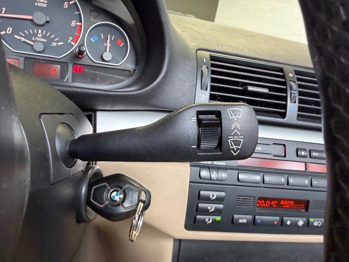 Bmw Serie 3 - photo 18