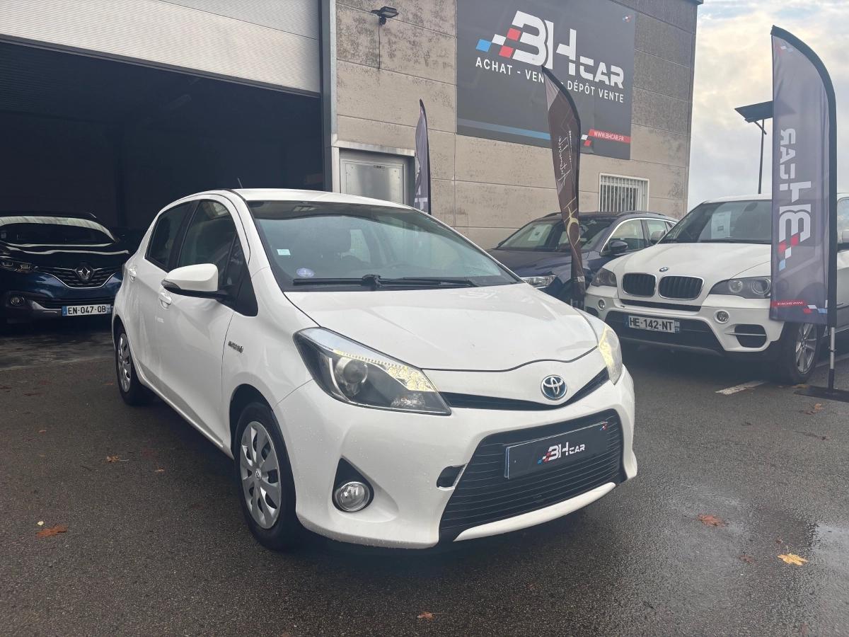 Image: Toyota Yaris 1.5 HYBRID 100CH DYNAMIC 5P