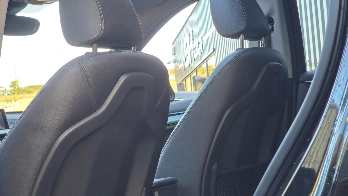 Bmw X1 - photo 36