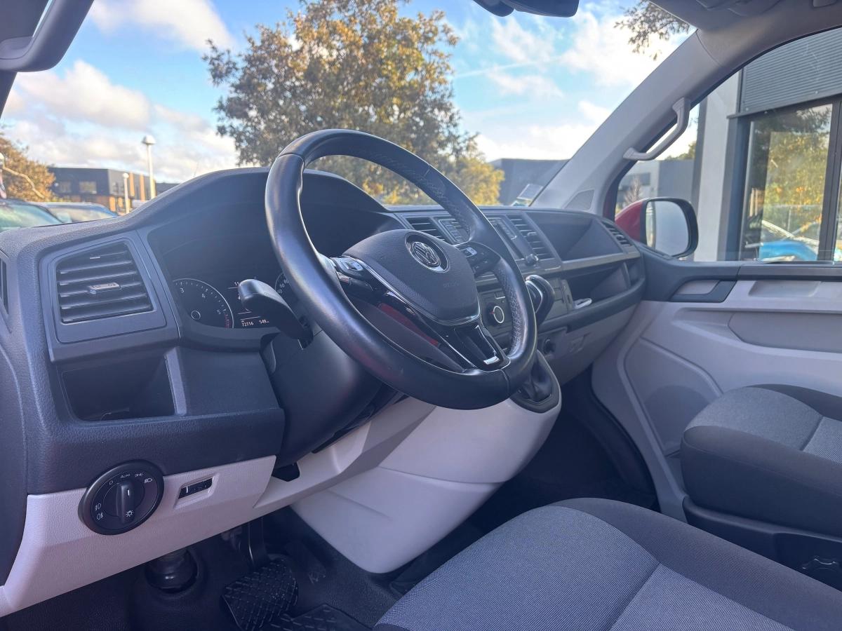 Aperçu indisponible de Volkswagen Transporter