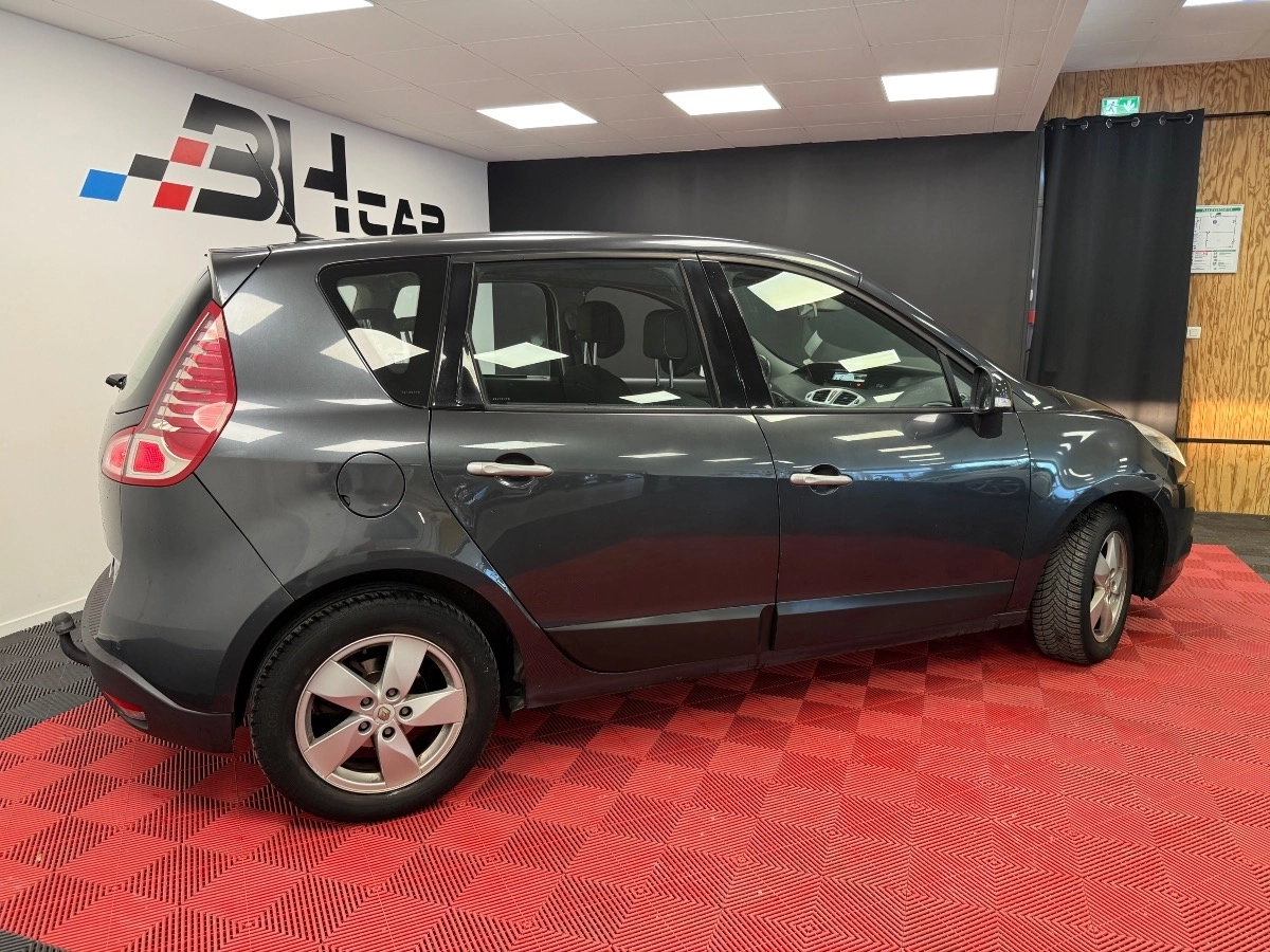 Renault Scenic - photo 4
