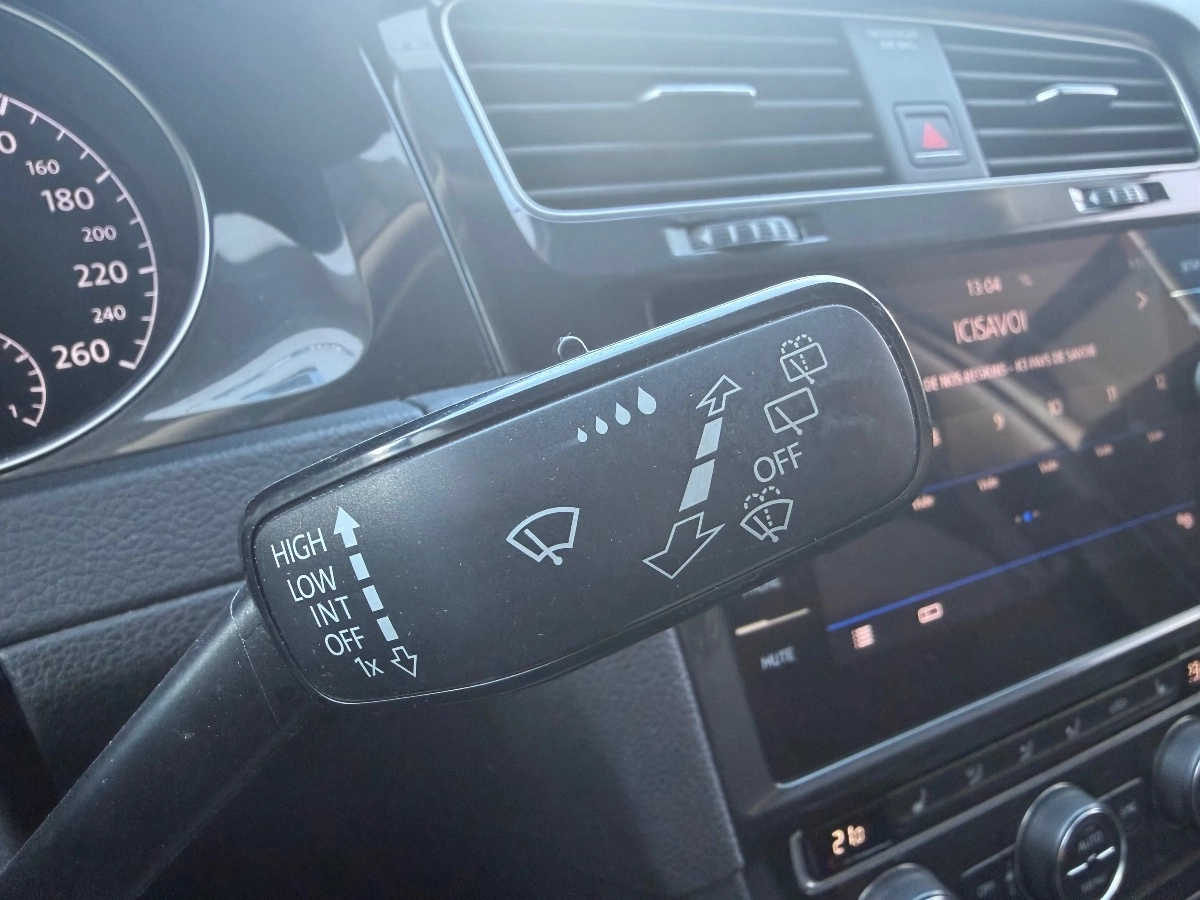 Volkswagen Golf - photo 28
