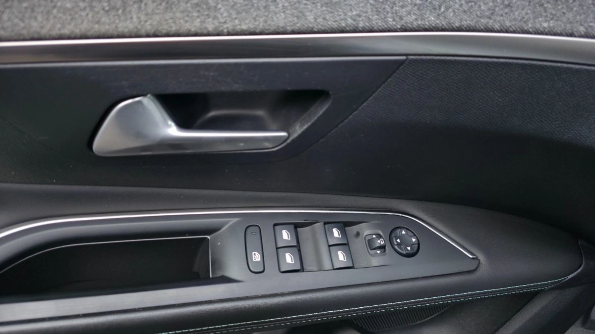 Peugeot 3008 - photo 11