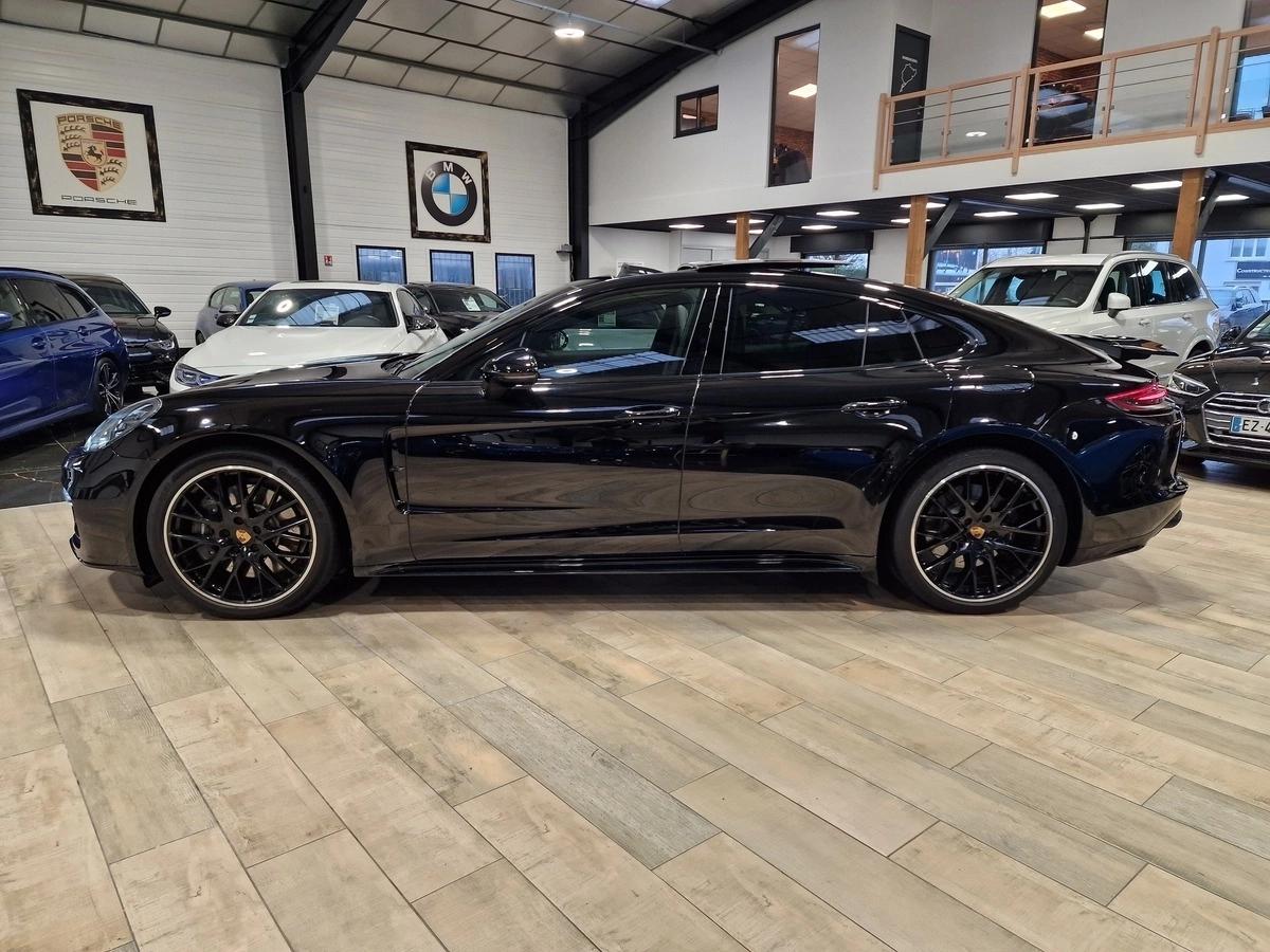Porsche Panamera 