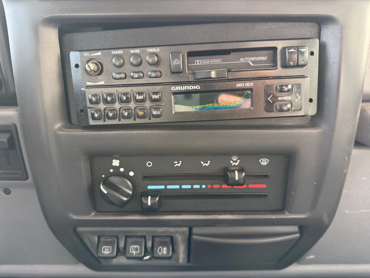 Jeep Wrangler - photo 15