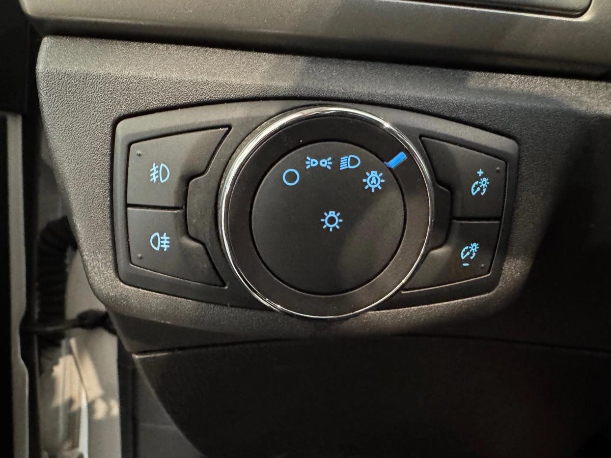 Aperçu indisponible de Ford Mondeo