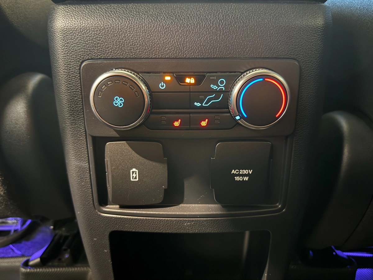 Ford Explorer - photo 20