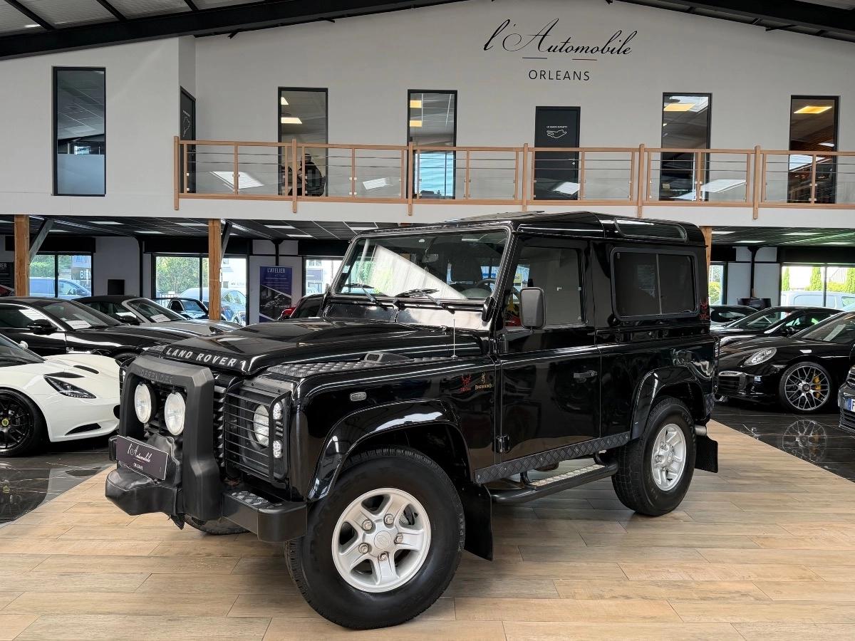Land-Rover Defender