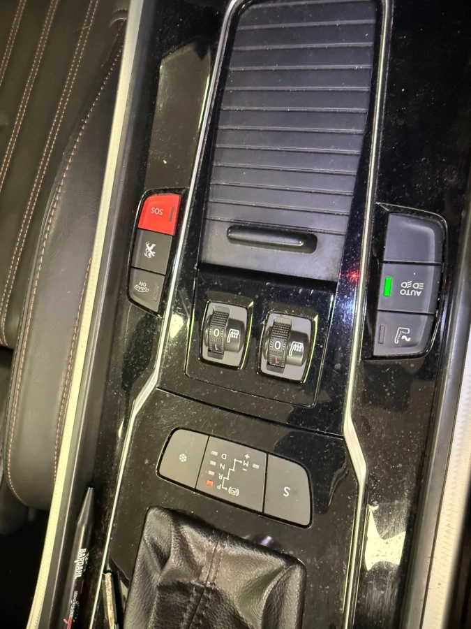 Peugeot 508 - photo 25