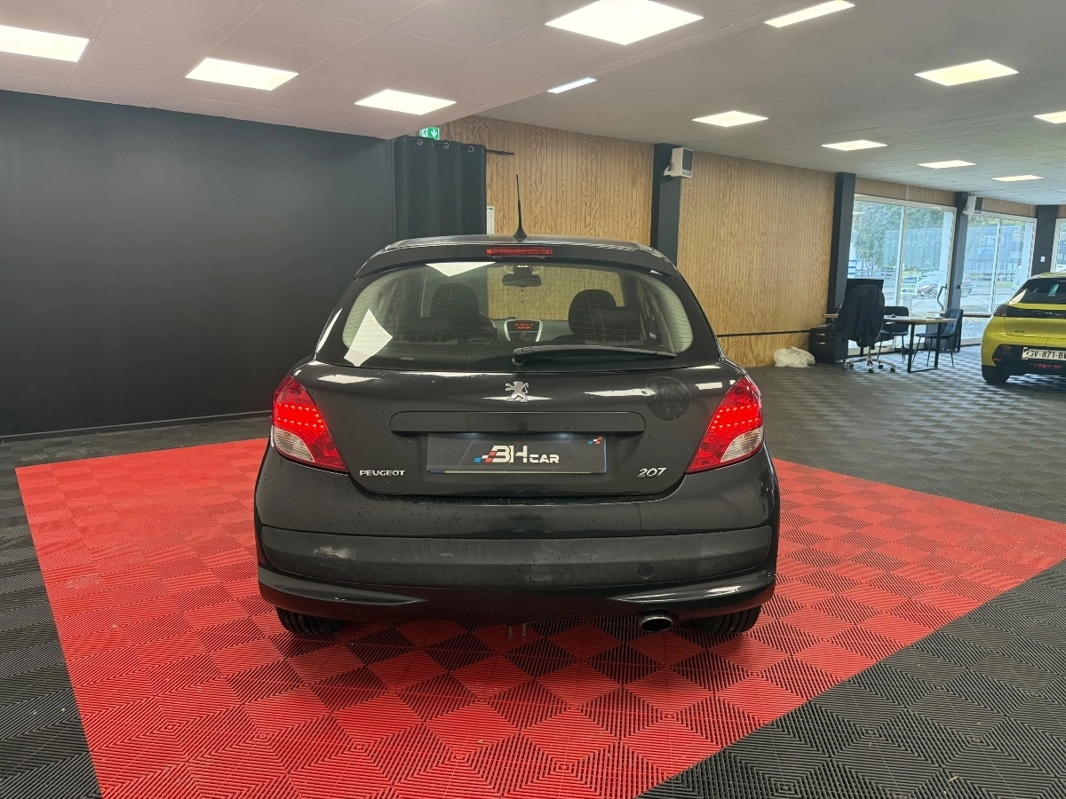 Peugeot 207 - photo 5