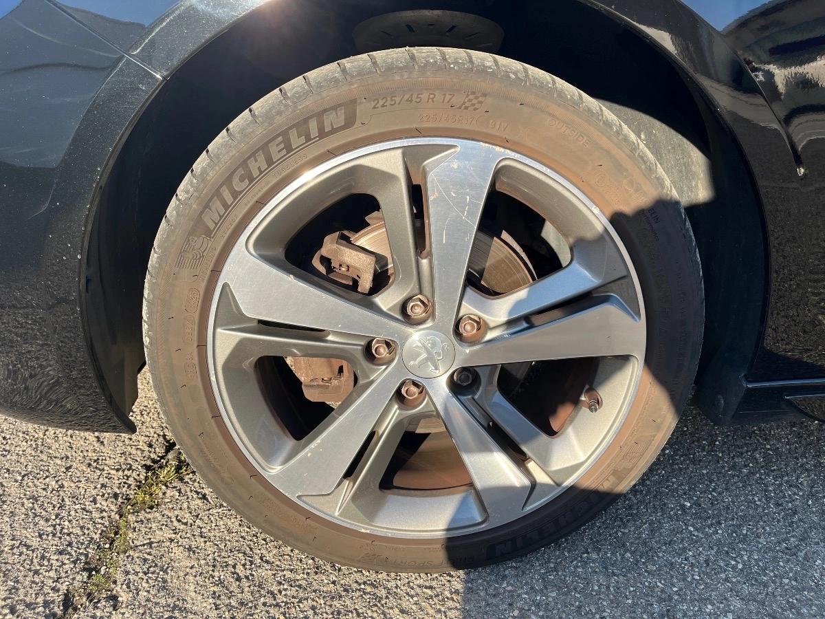 Peugeot 308 GENERATION-II 1.2 PURETECH 130 GT LINE START-STOP