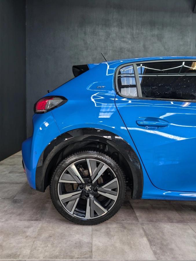 Peugeot 208 GENERATION-II 1.5 BLUEHDI 100 GT LINE START-STOP