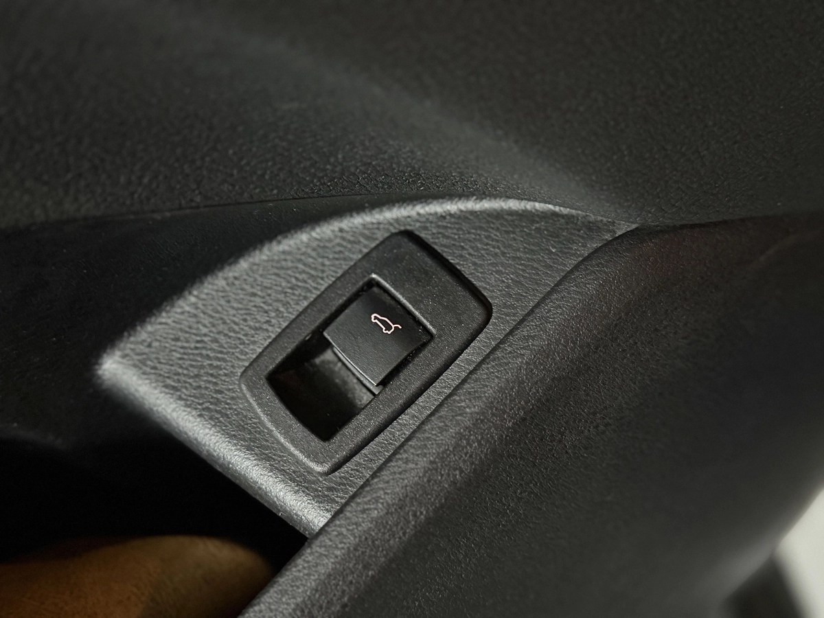 Bmw X1 - photo 24