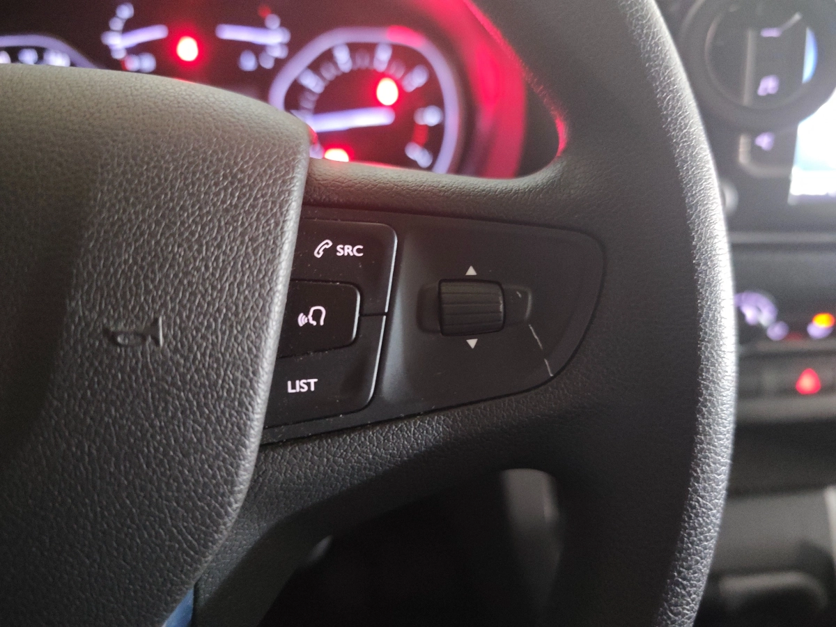 Toyota Pro Ace - photo 11