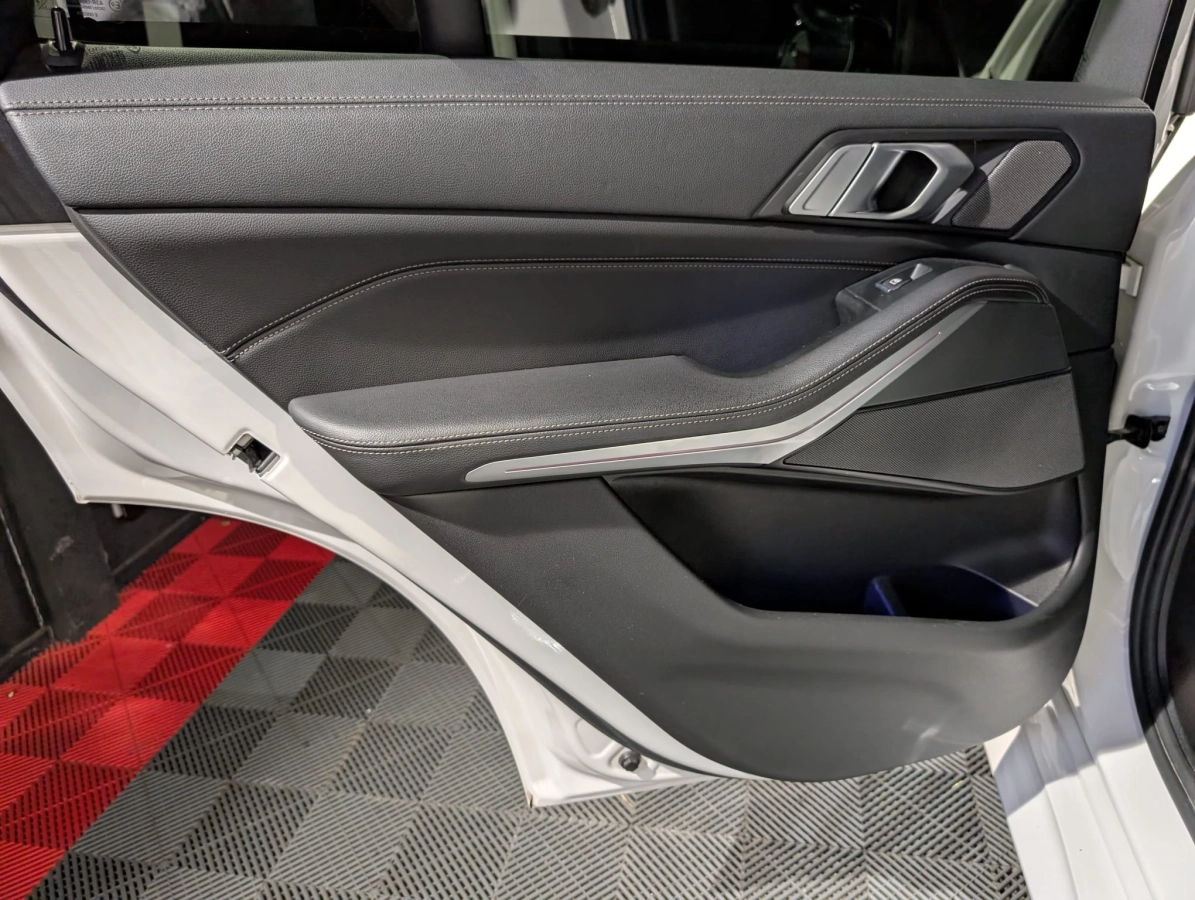 Bmw X5 - photo 30