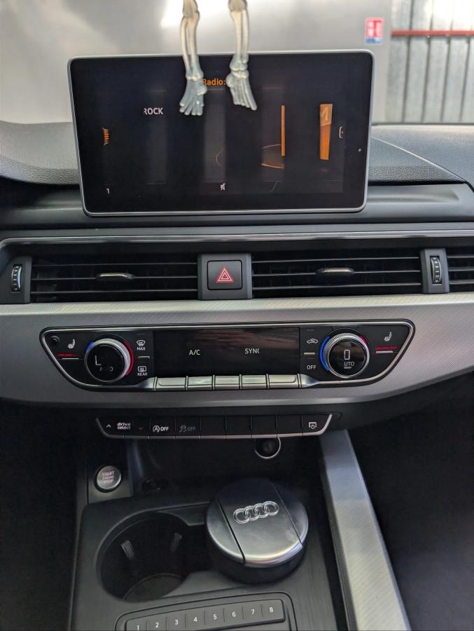 Audi A4 2.0 TDI 190 AMBITION LUXE QUATTRO S-TRONIC BVA