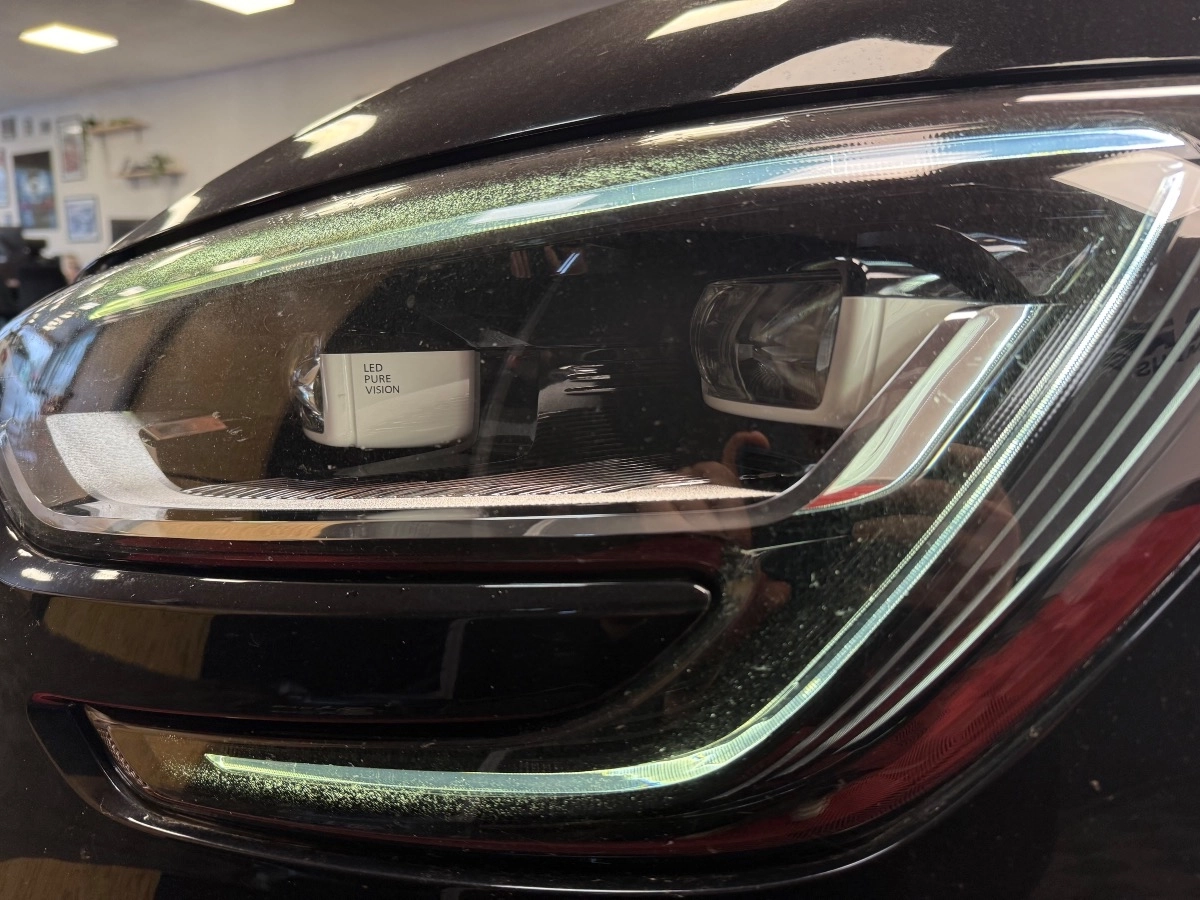 Renault Megane - photo 10