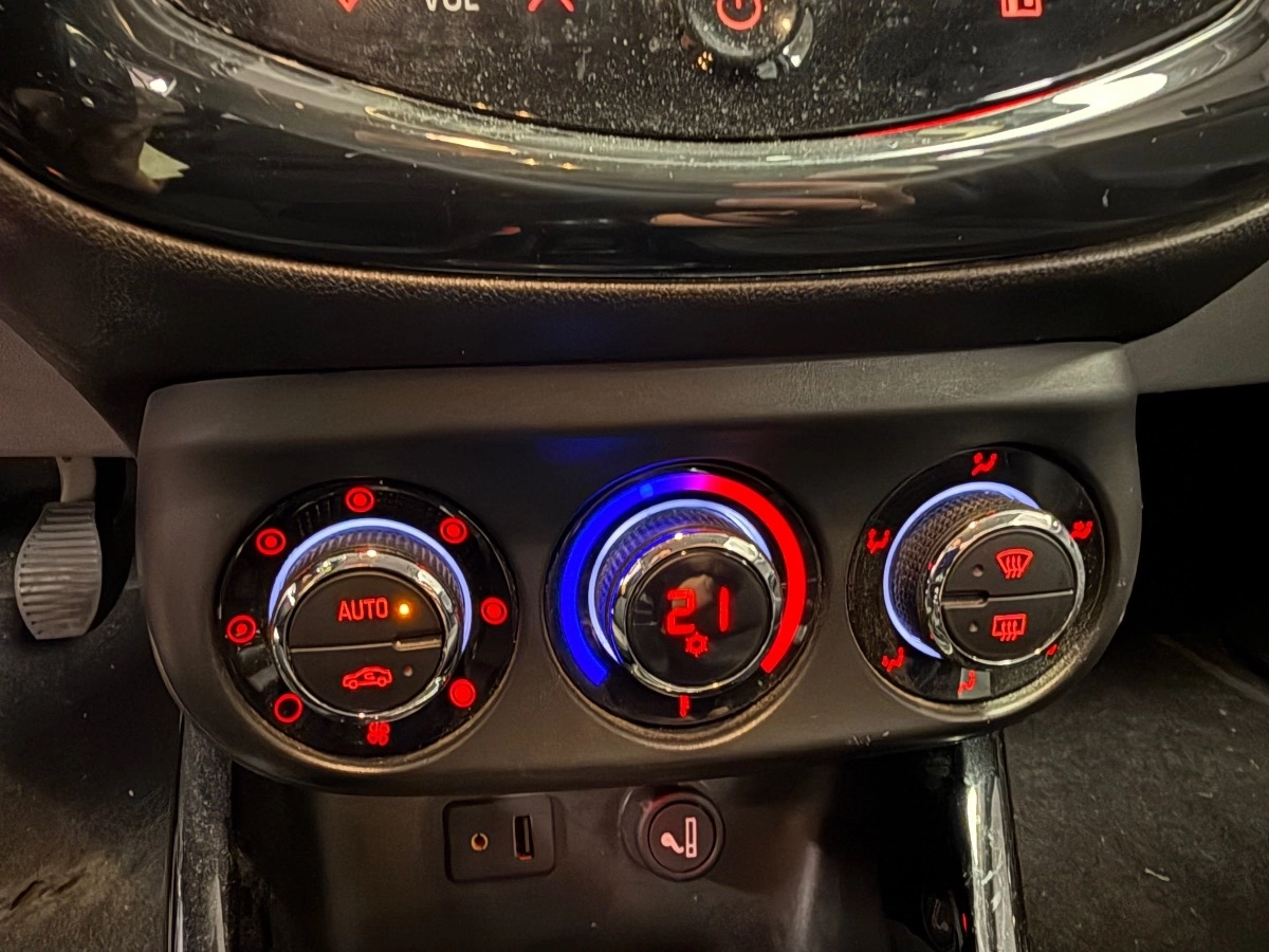 Opel Corsa - photo 21