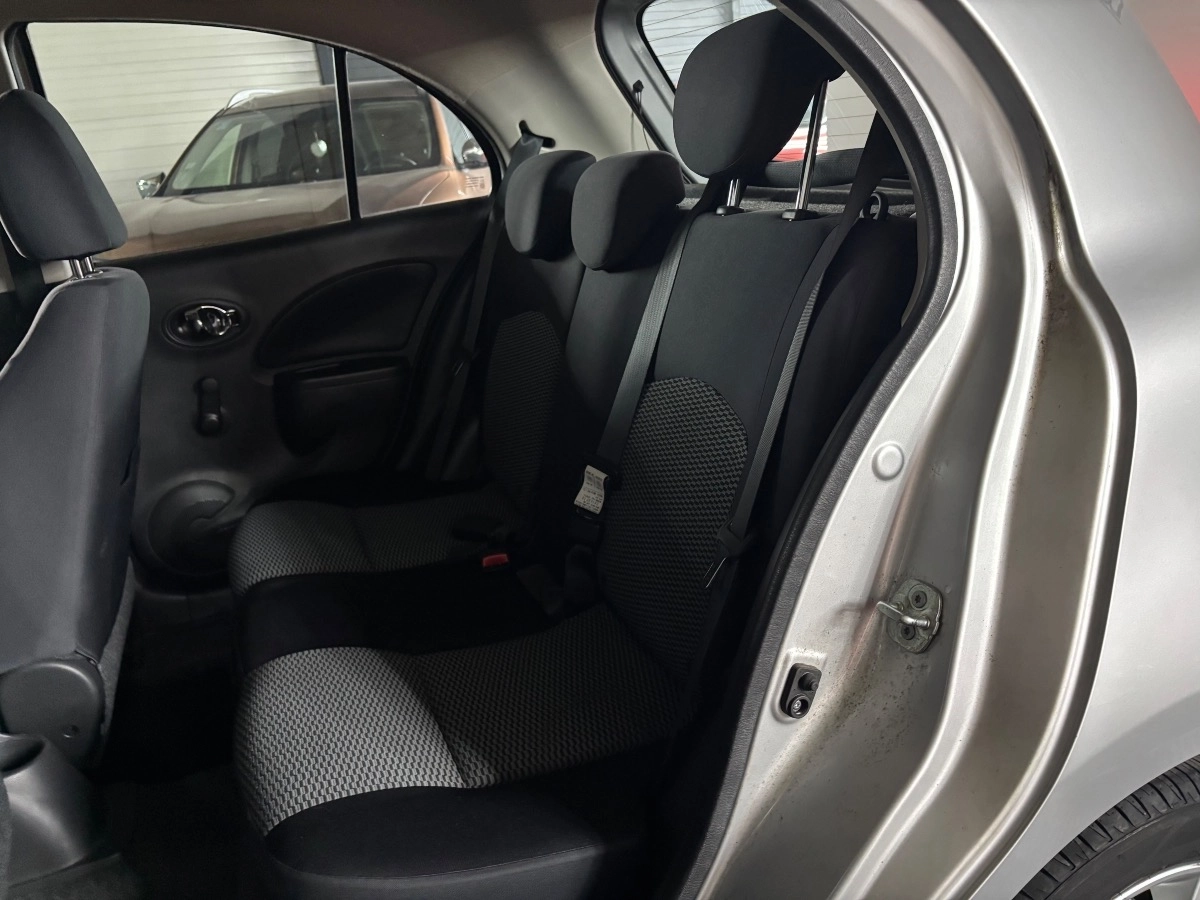 Nissan Micra - photo 6