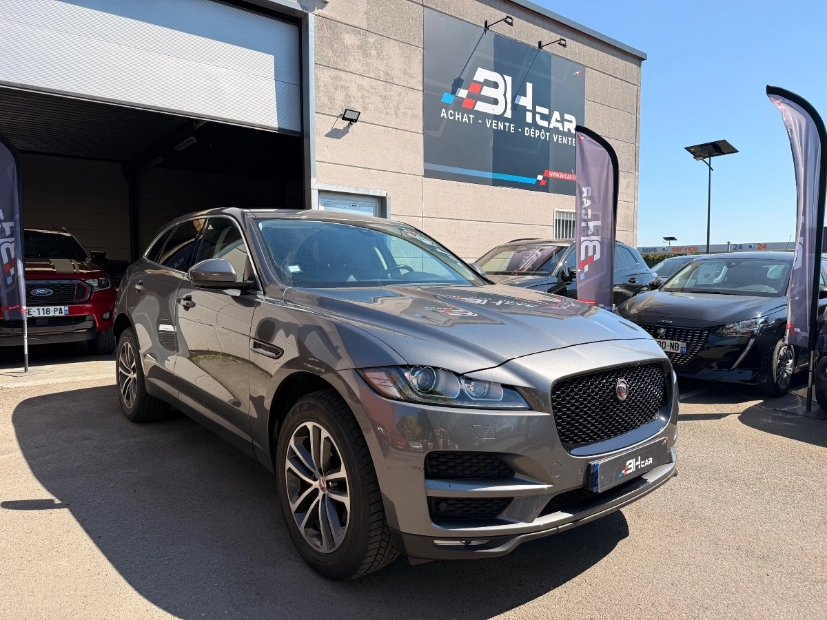 Jaguar F-pace