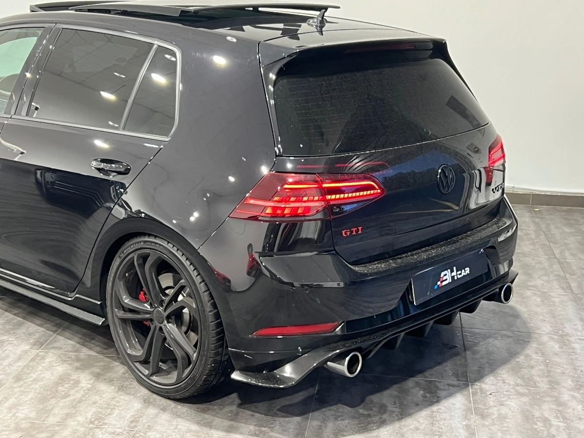 Volkswagen Golf - photo 7