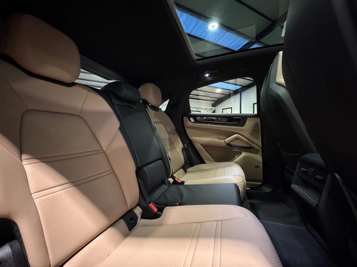 Porsche Cayenne COUPE 3.0 E-HYBRID 470H 305 PHEV 25.9KWH BVA