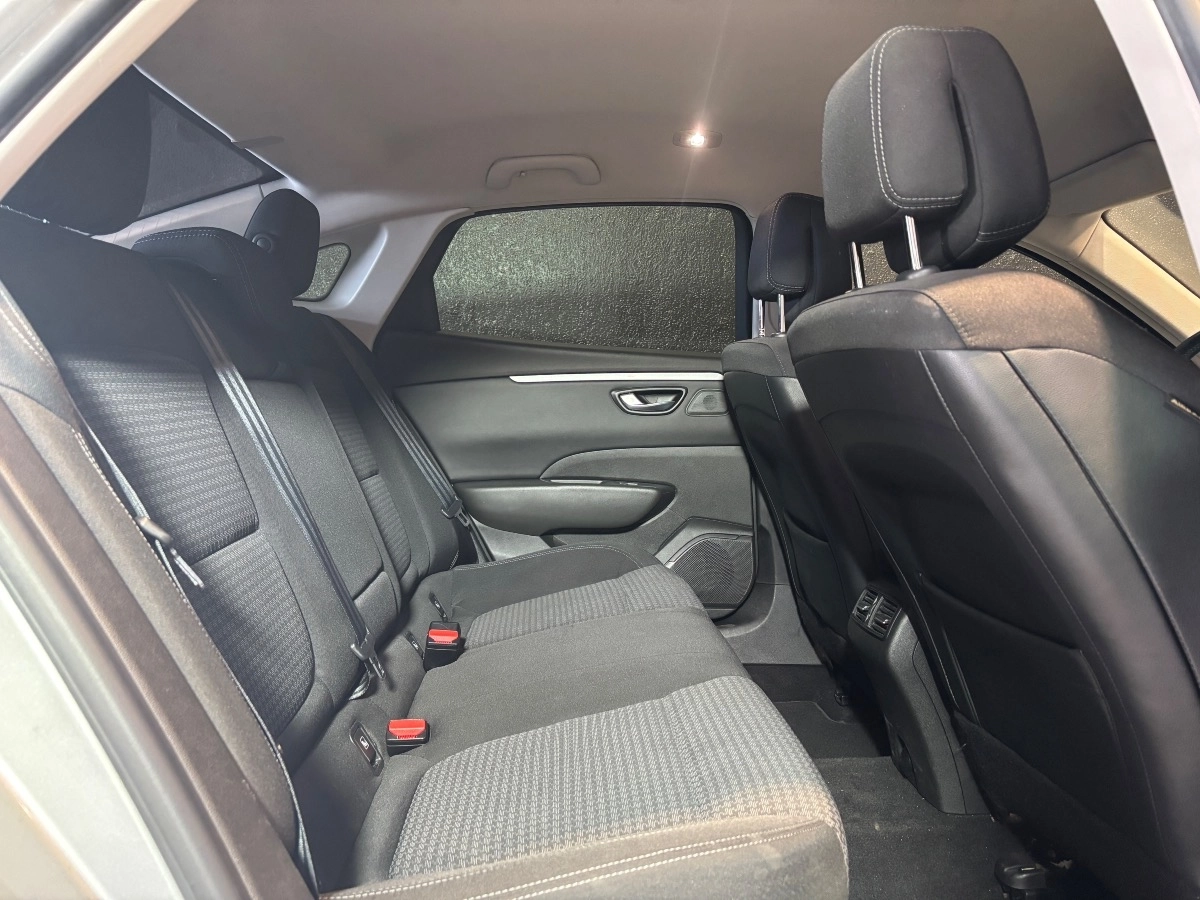 Renault Talisman - photo 18