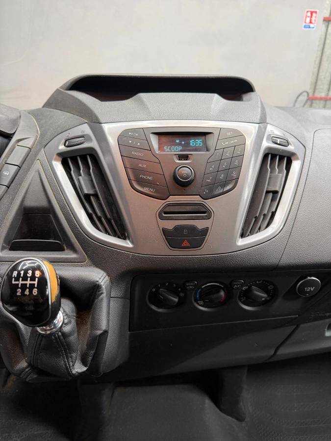 Ford Transit Custom Vu FOURGON 270 2.0 TDCI 130 L1H1 COURT PC-TN AMBIENTE
