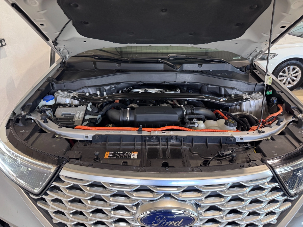 Ford Explorer - photo 37