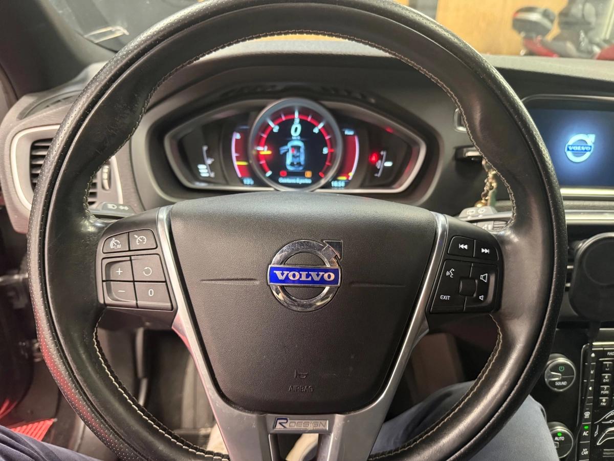 Aperçu indisponible de Volvo V40