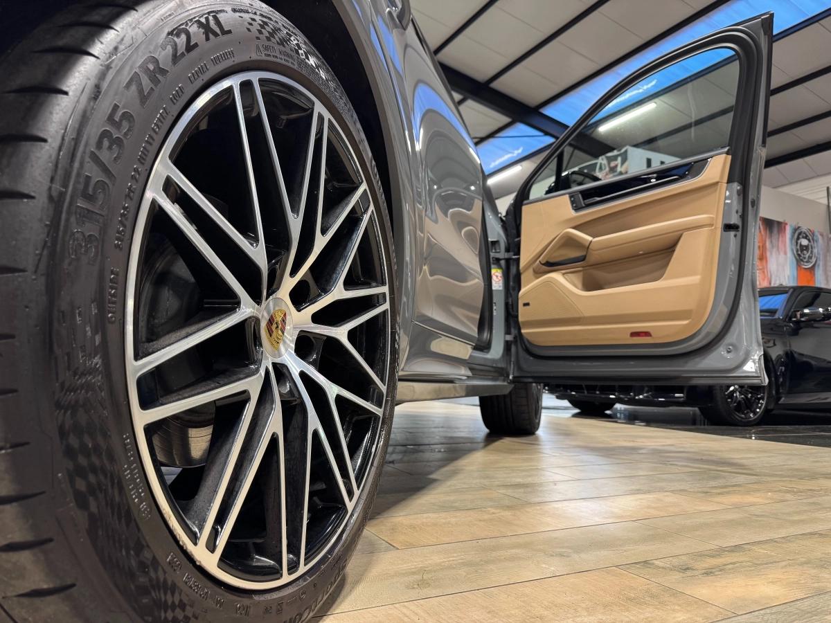 Porsche Cayenne COUPE 3.0 E-HYBRID 470H 305 PHEV 25.9KWH BVA