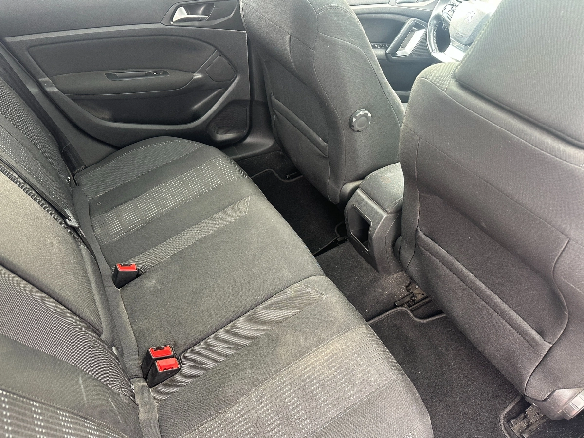 Peugeot 308 - photo 16